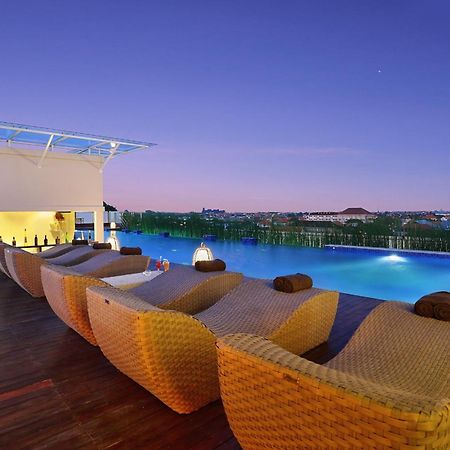 Mega Boutique Hotel Kuta Lombok Buitenkant foto