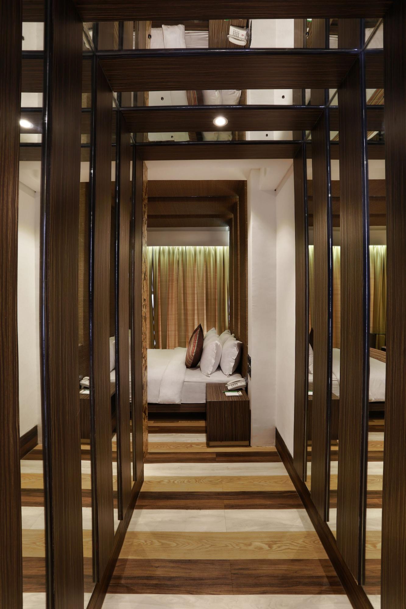 Mega Boutique Hotel Kuta Lombok Buitenkant foto