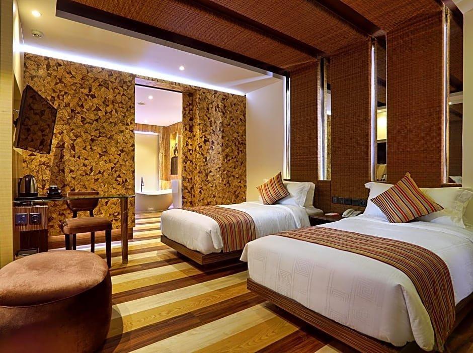 Mega Boutique Hotel Kuta Lombok Buitenkant foto