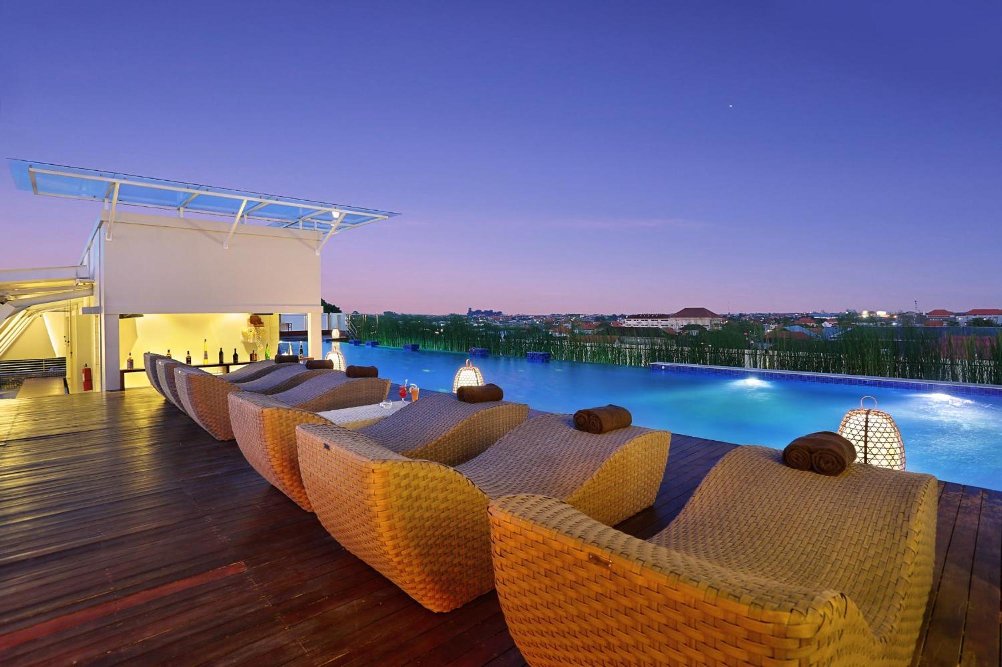 Mega Boutique Hotel Kuta Lombok Buitenkant foto