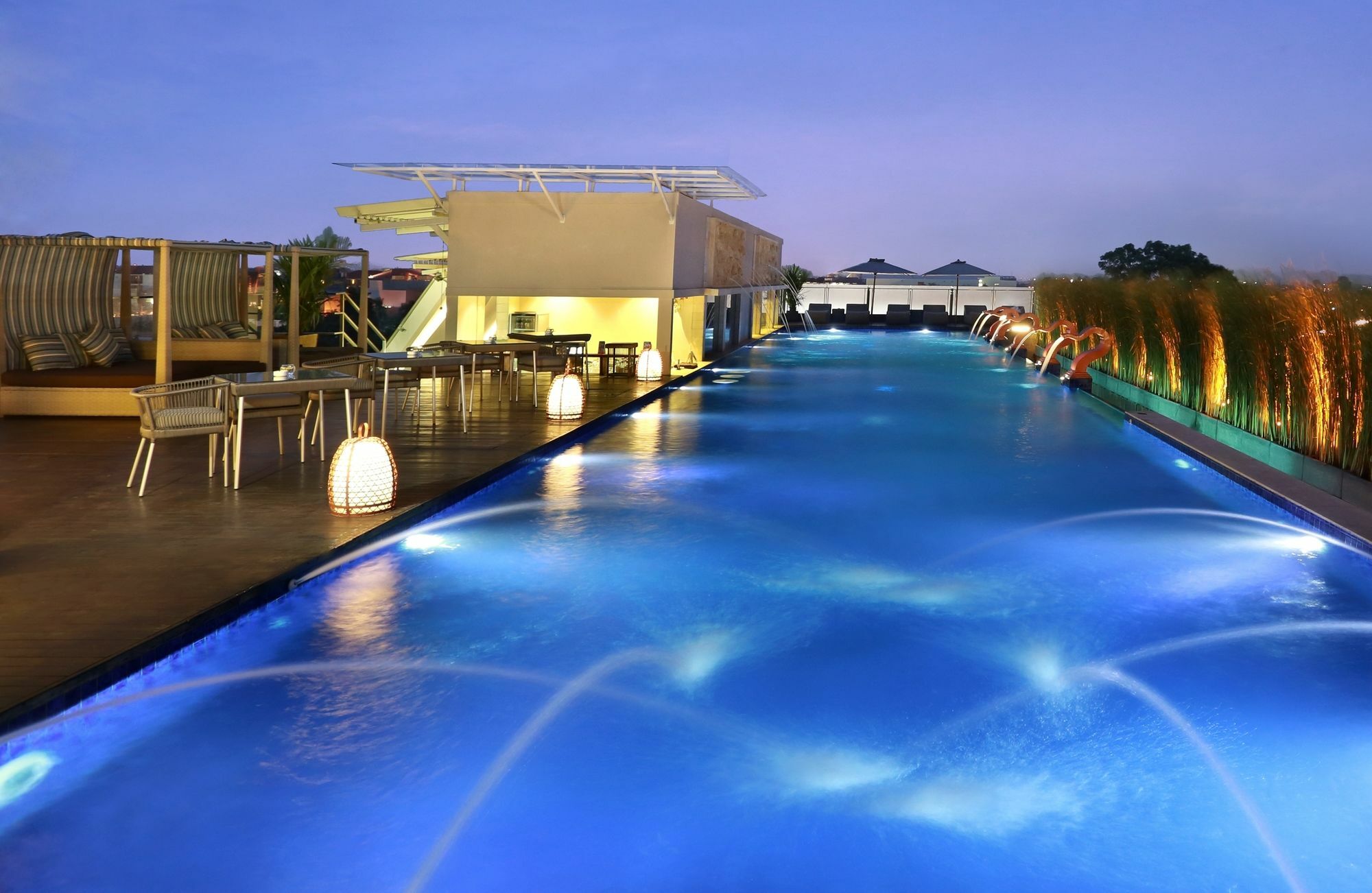 Mega Boutique Hotel Kuta Lombok Buitenkant foto